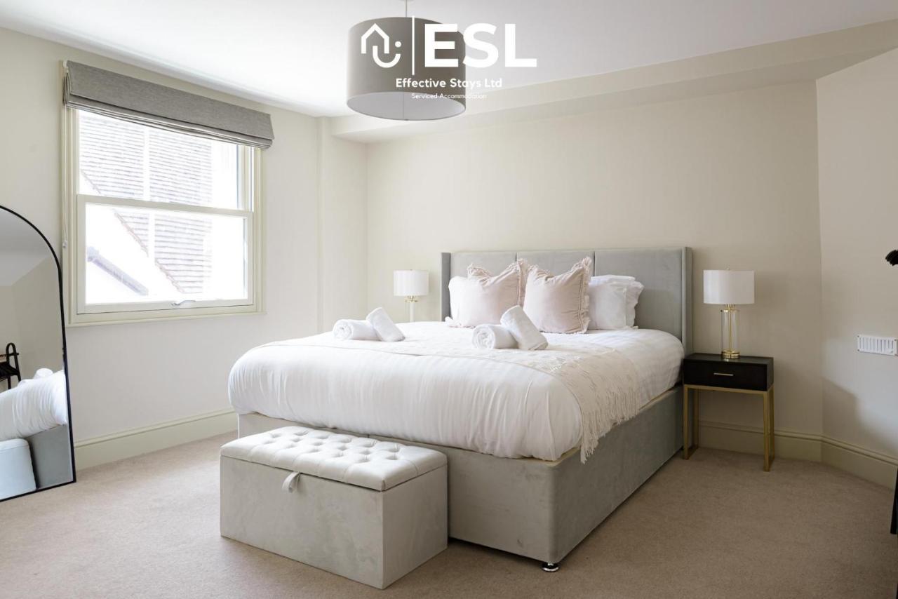 Most Central Luxury Grade 2 Listed Apartment Overlooking Shrewsbury Square - Free Parking Exterior photo